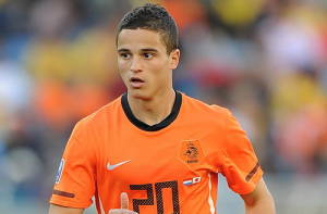 Dutch international attacking midfielder Ibrahim Afellay is believed to be close to  signing for Stoke